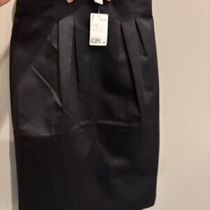 H&M Elegant Black Pencil Skirt